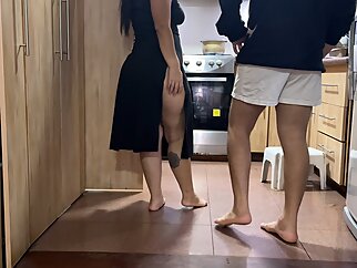 neighbor be  housewife